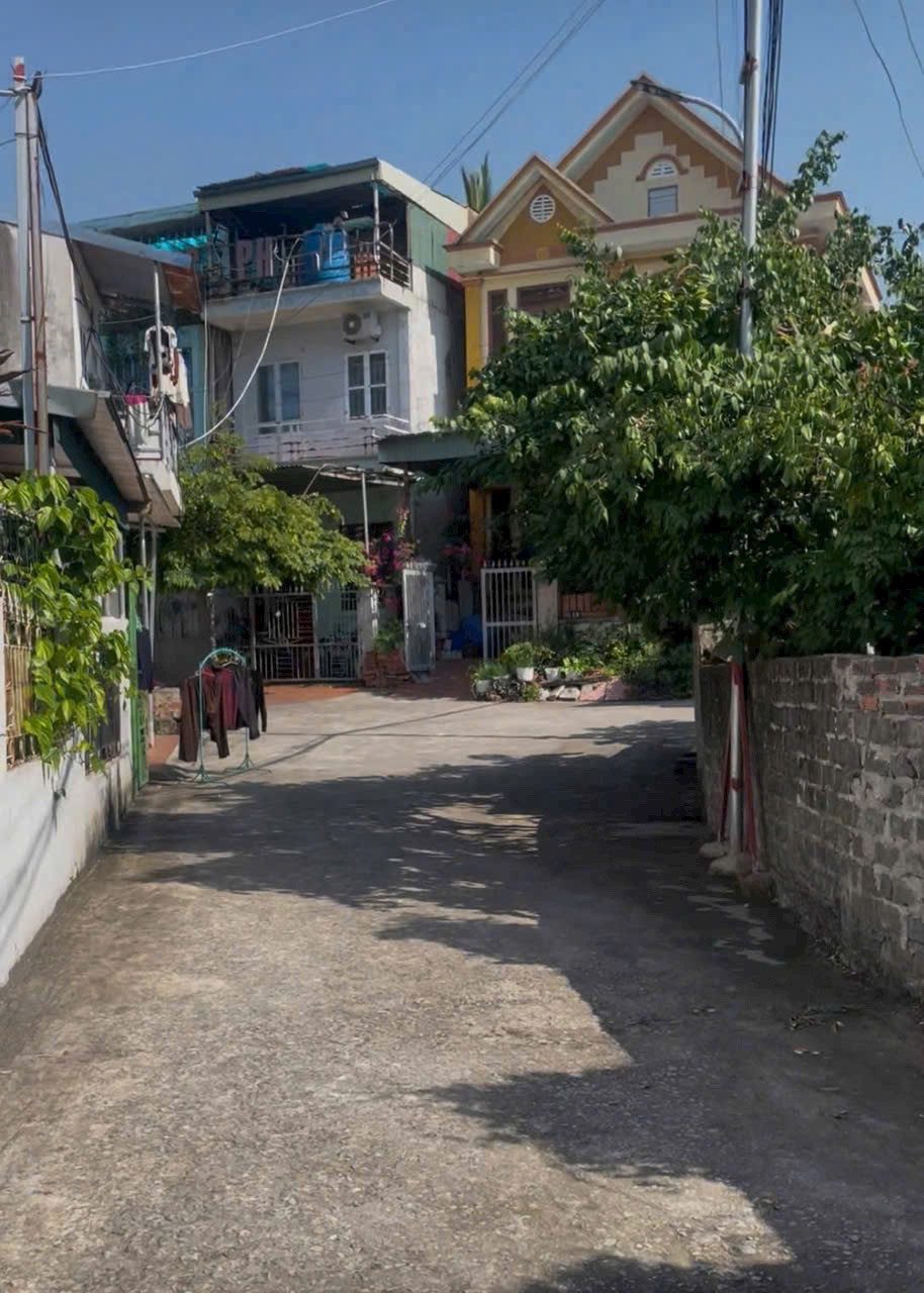 Ô ĐẤT NGAY CẠNH NHÀ VĂN HOÁ KHU 7 CÁI DĂM - BÃI CHÁY