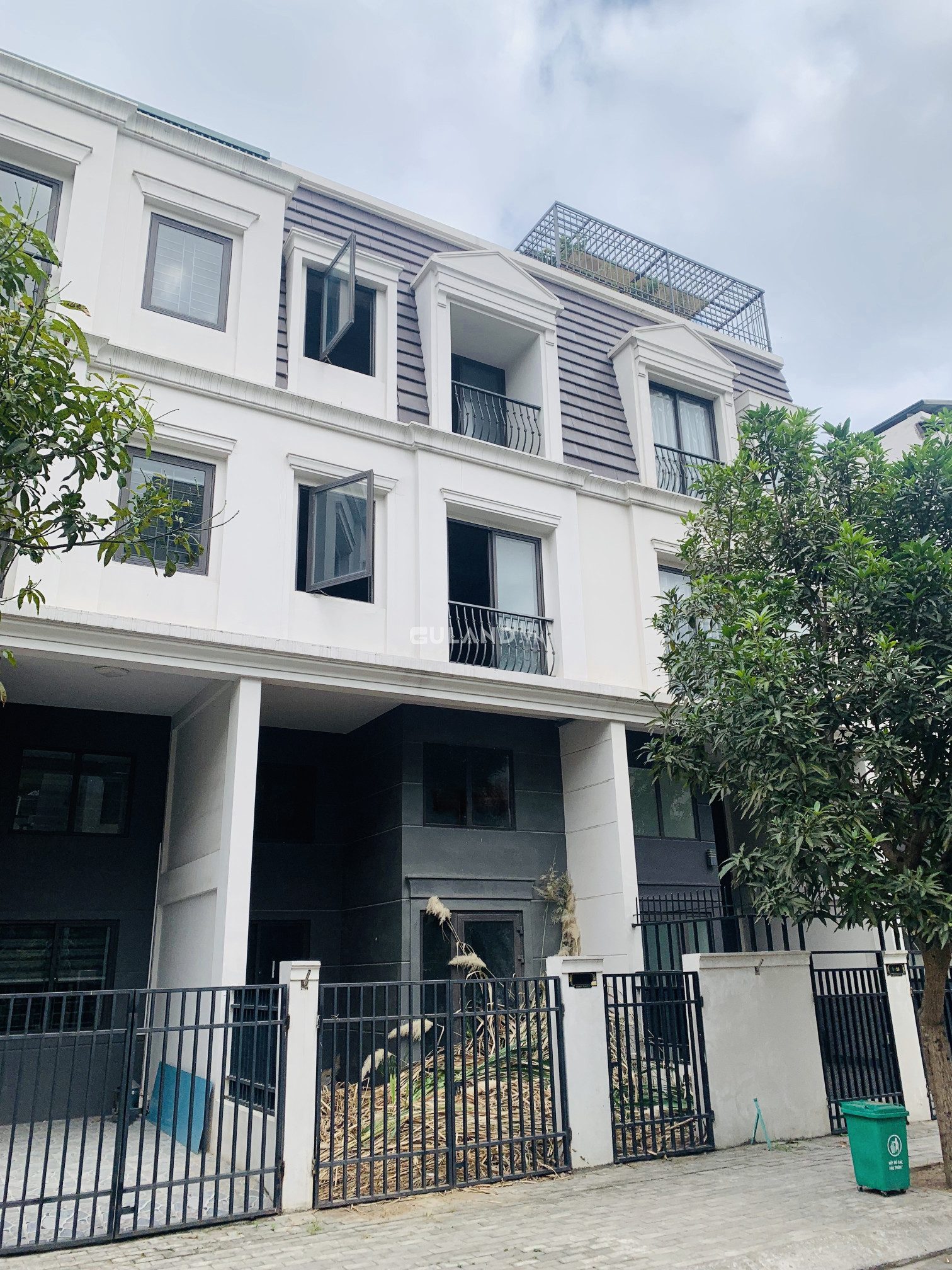 BÁN NHÀ SHOPHOUSE CÁI LÂN,BÃI CHÁY,HẠ LONG