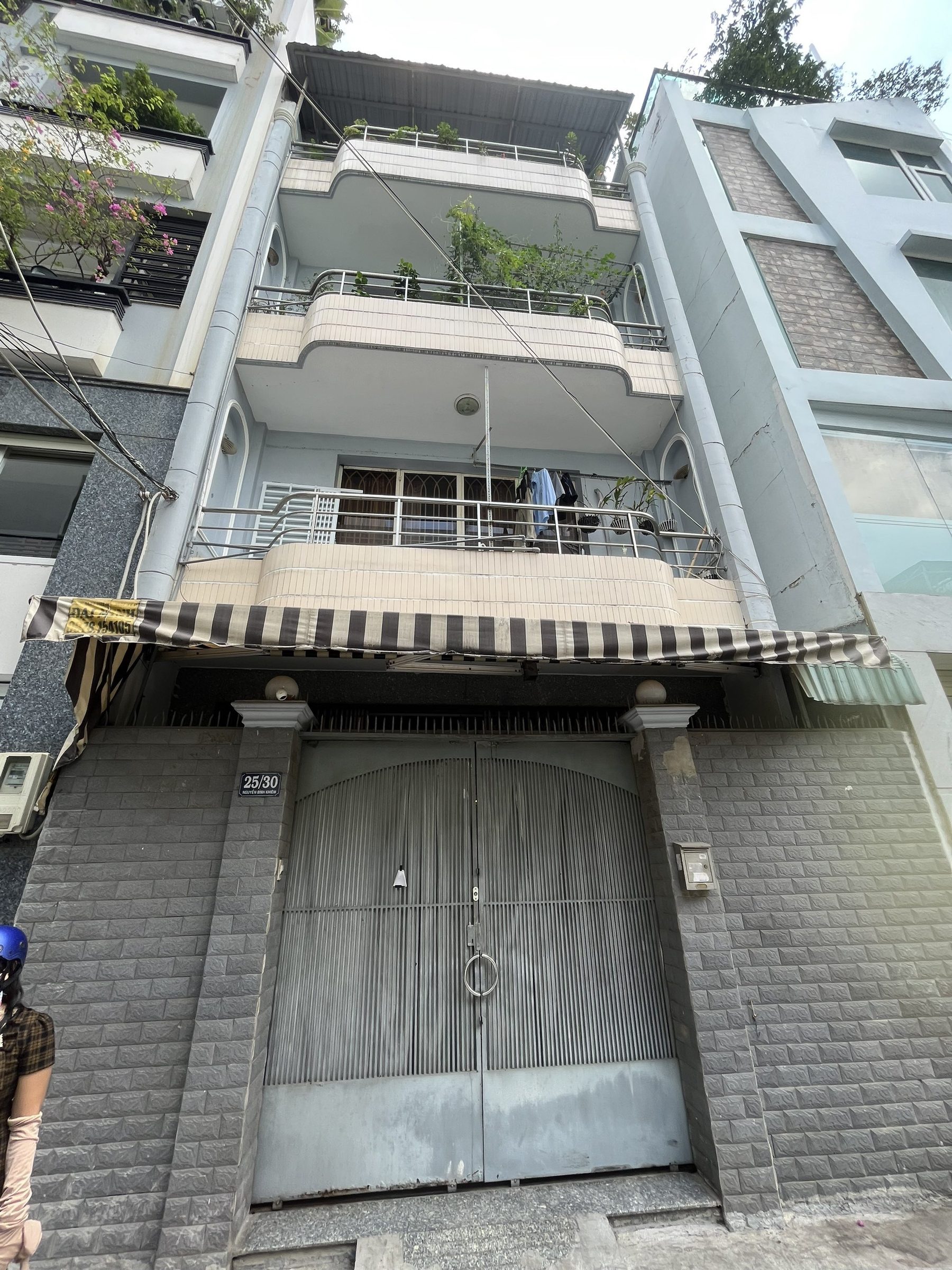 Bán Nhà Hẻm 25/30 Nguyễn Bỉnh Khiêm – Giá 18,5 tỷ.