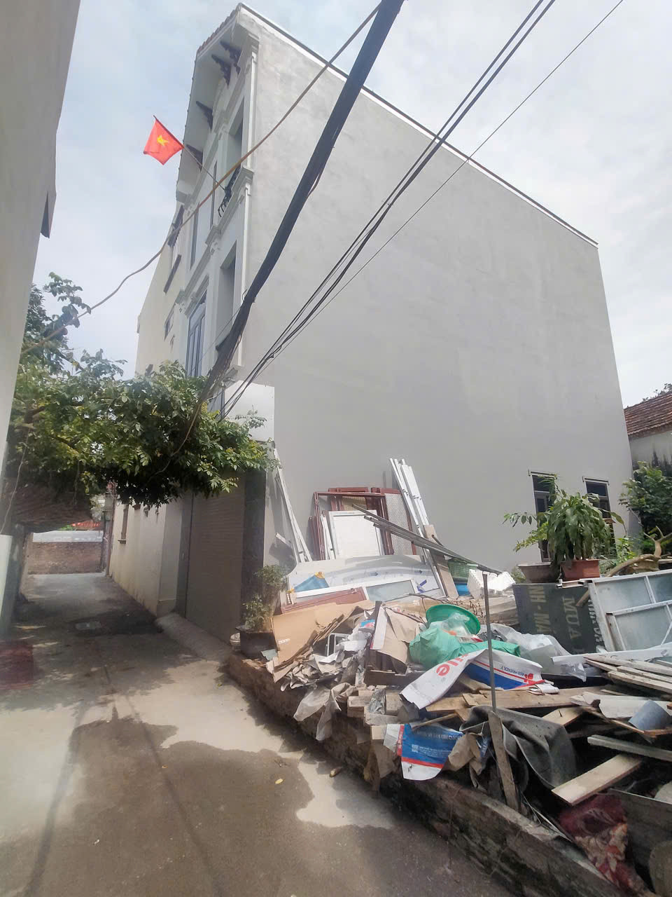 Bán 35m2 đất Biên Giang, gần ngay Quốc lộ 6. Giá 2.7 tỷ