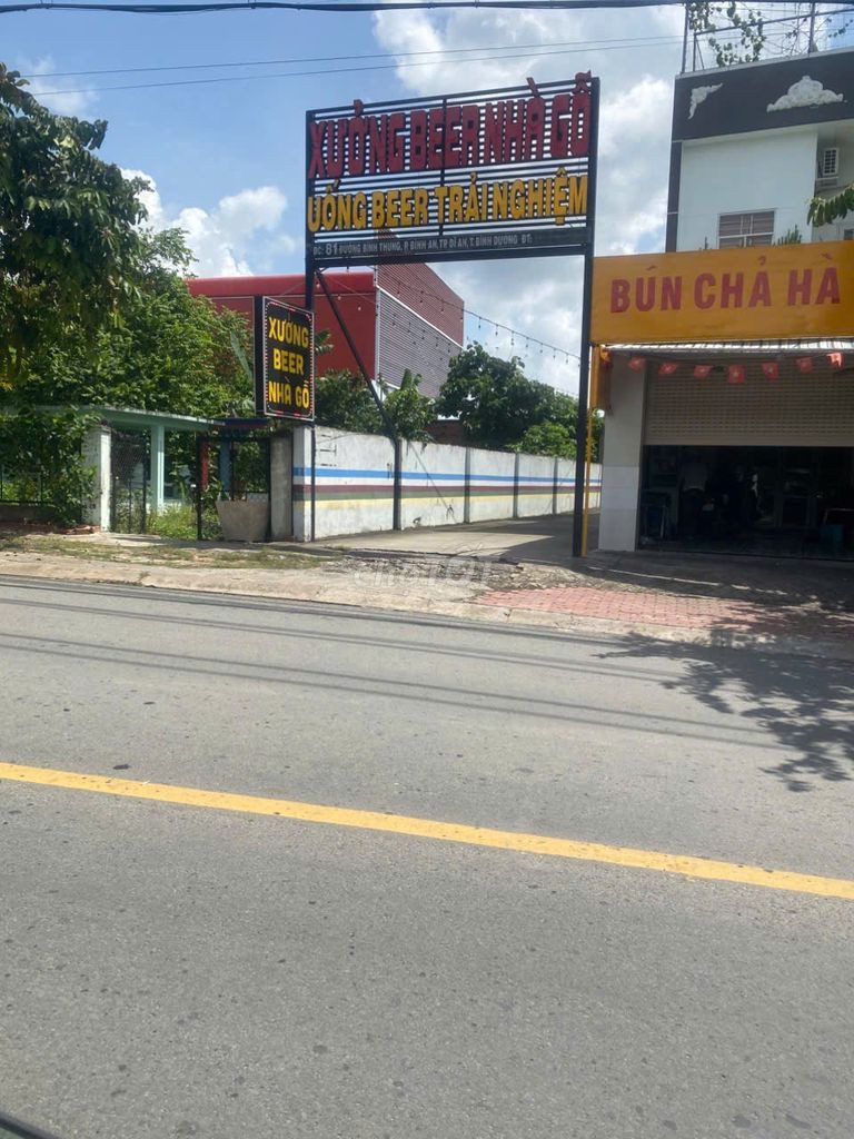 Cho thuê 100m2 làm kho xưởng, sân thể thao – Mặt tiền xe tải – Có PCCC