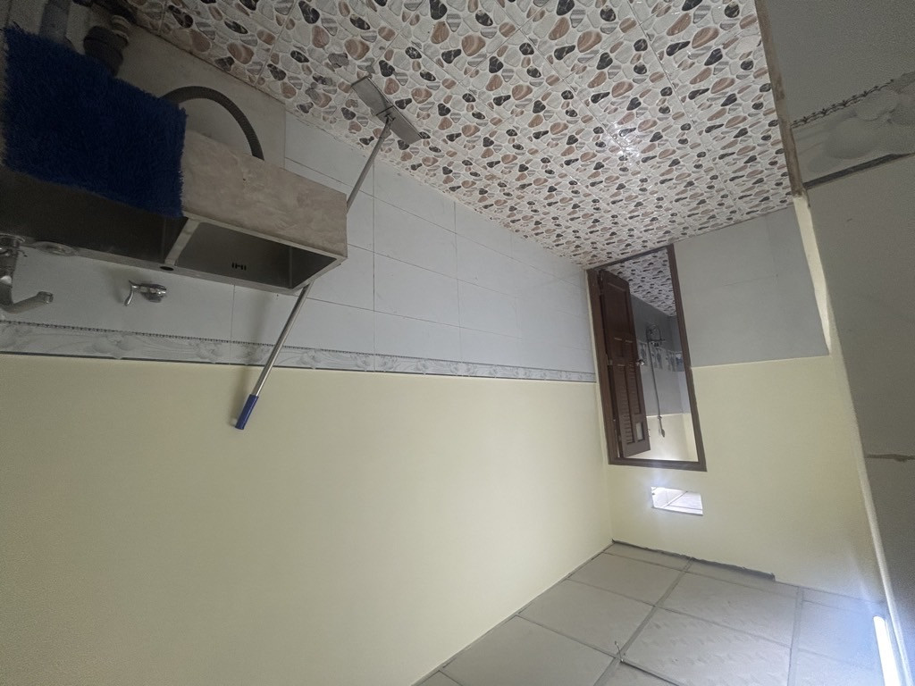 BÁN NHÀ HẺM 28 LƯƠNG VĂN CAN, P. 15, QUẬN 8, 88 M2