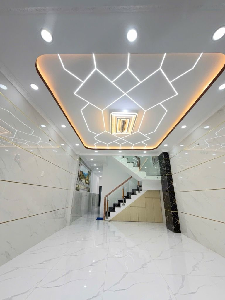 BÁN NHÀ ĐẸP KẾ GÒ XOÀI BÌNH TÂN 76M2 2 TẦNG 4PN 5.39 TỶ HẺM XE HƠI THÔNG