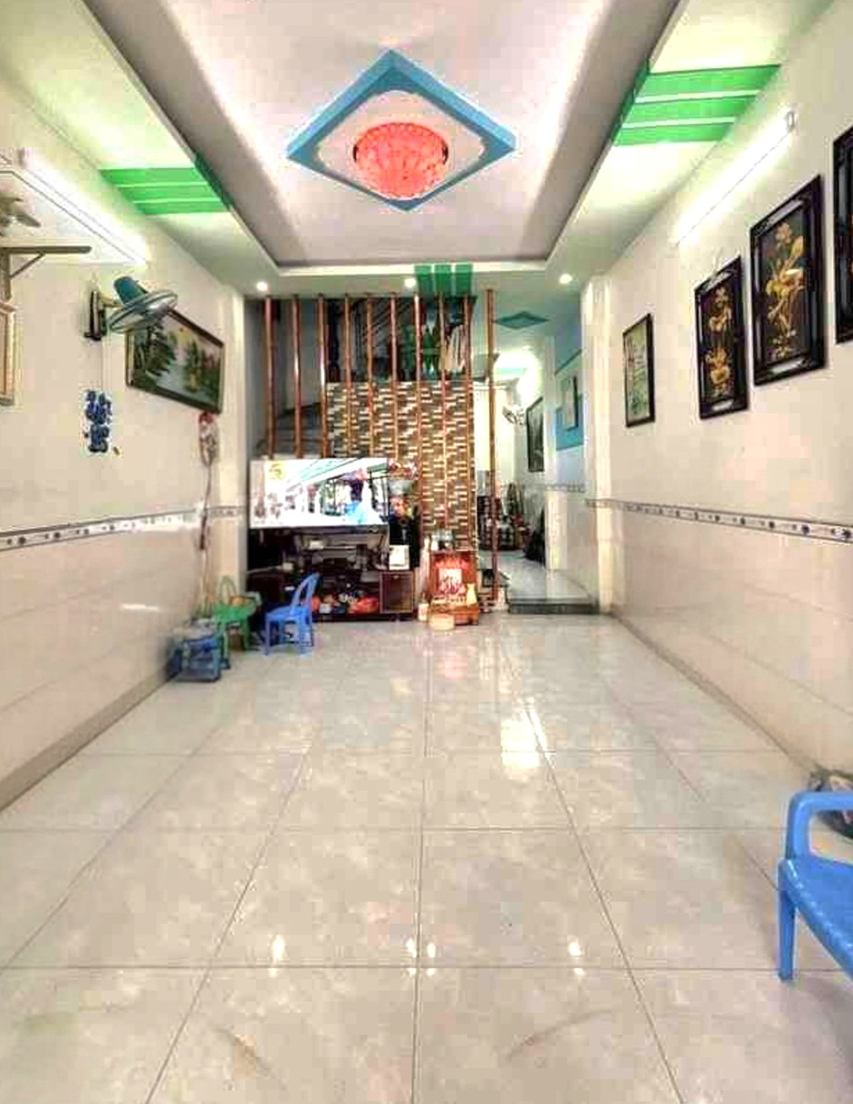 BÁN NHÀ ĐẸP CẠNH TÂ.N KỲ TÂN QUÝ - HẺM XE HƠI - ( 4X15M )