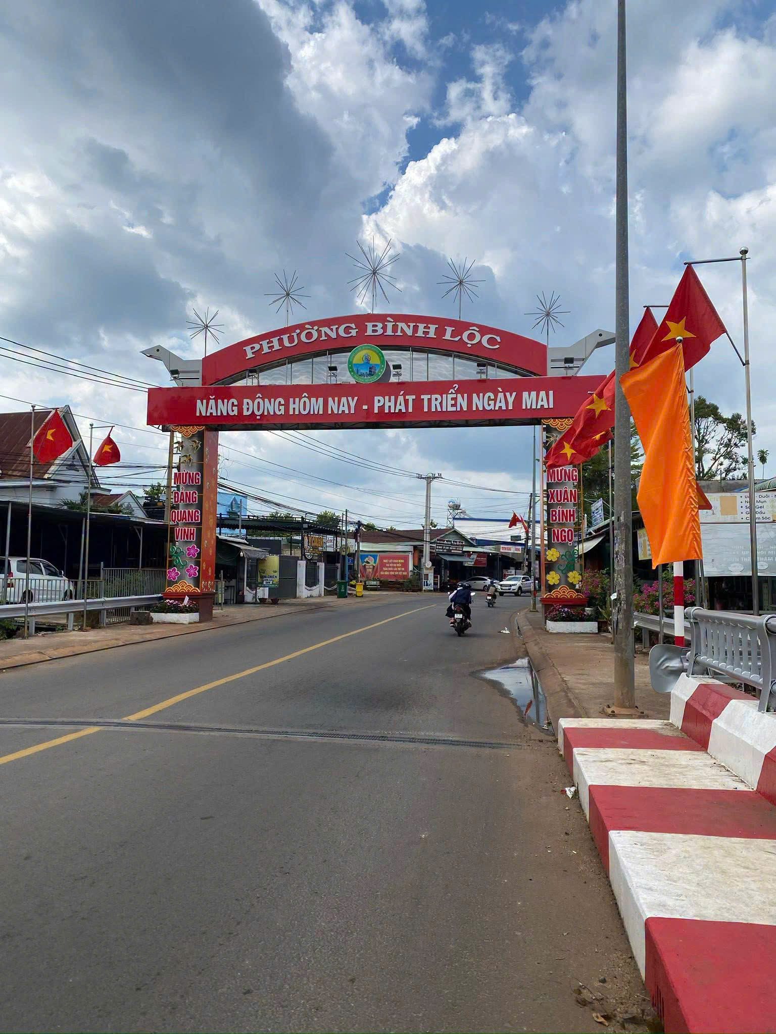 Bán Đất Thổ Cư Mặt Tiền Rộng Trung Tâm Bình Lộc - Long Khánh ( Ảnh Thật 100%)