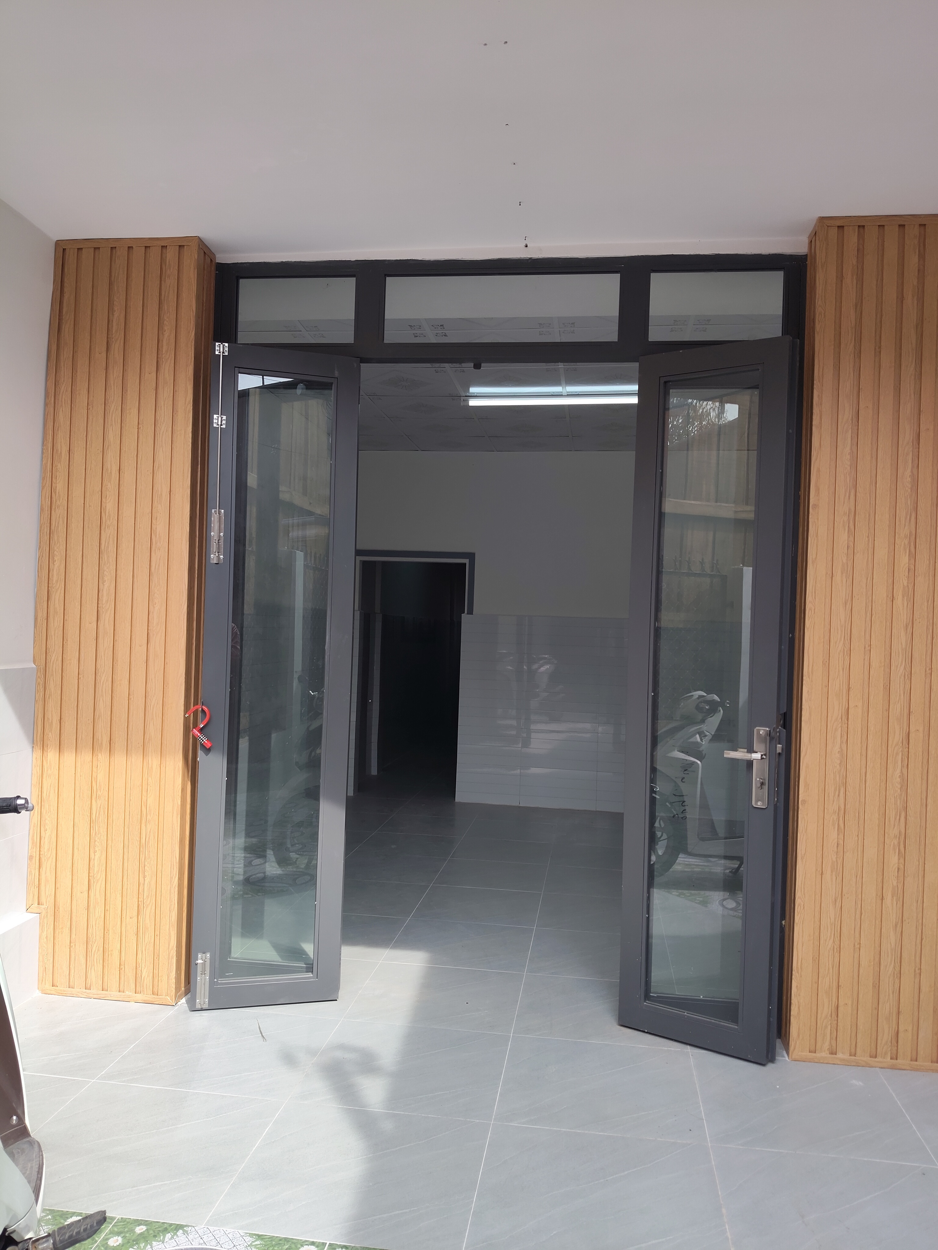 Bán nhà 51.4m² diện tích sàn 90m full thổ cư ngang 3.5m giá 950 triệu tại Phường Bình Minh