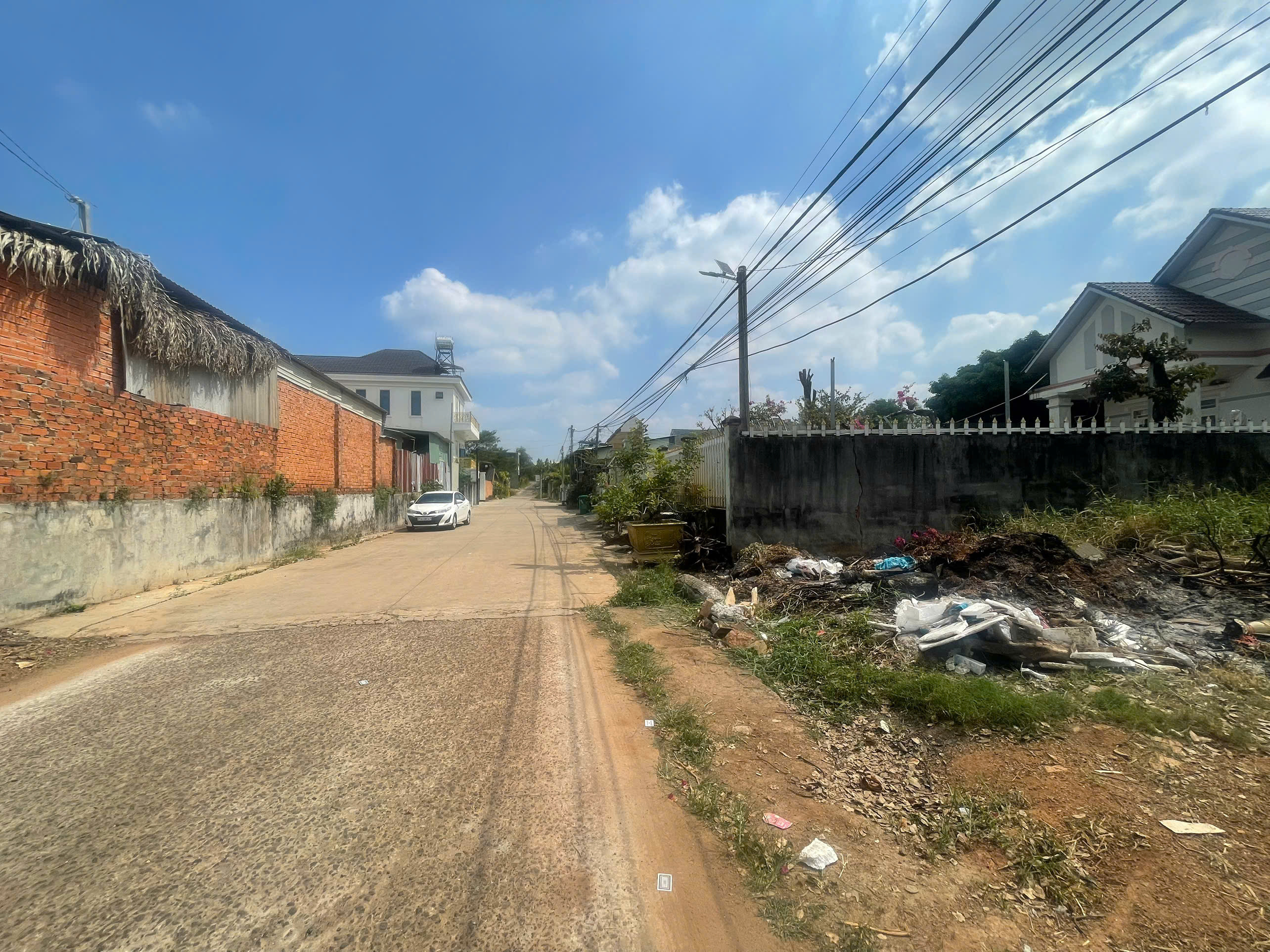 Bán đất 490,5m² có sẵn 150m² thổ cư ngang 16m giá 3.05 tỷ tại Phường Bình Phước