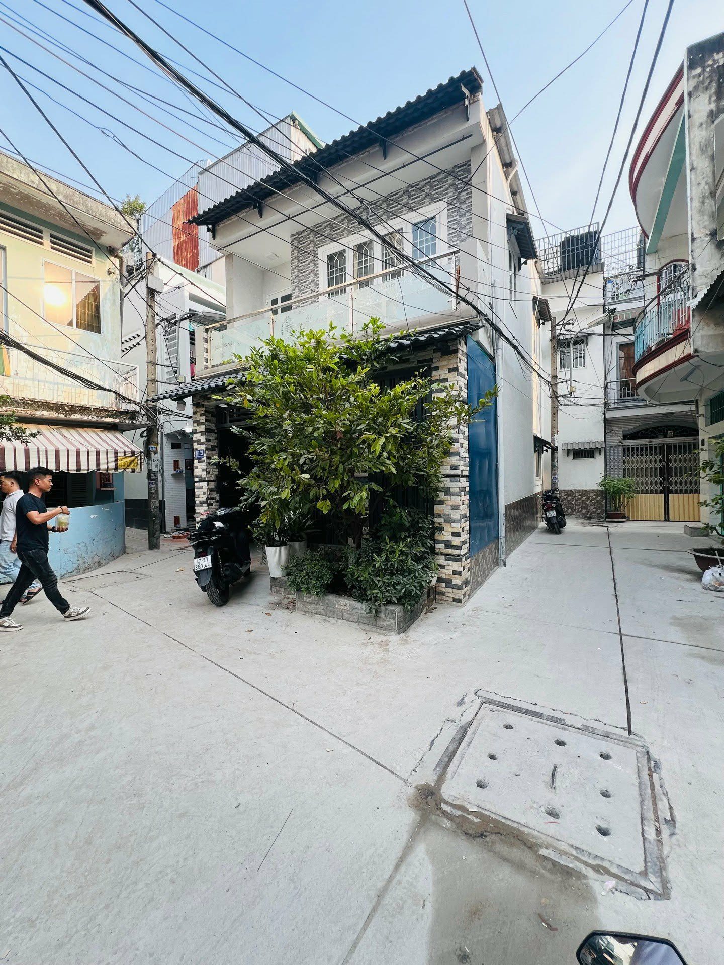 Bán nhà 102m² full thổ cư ngang 6m giá 11.5 tỷ tại Phường Bình Tây