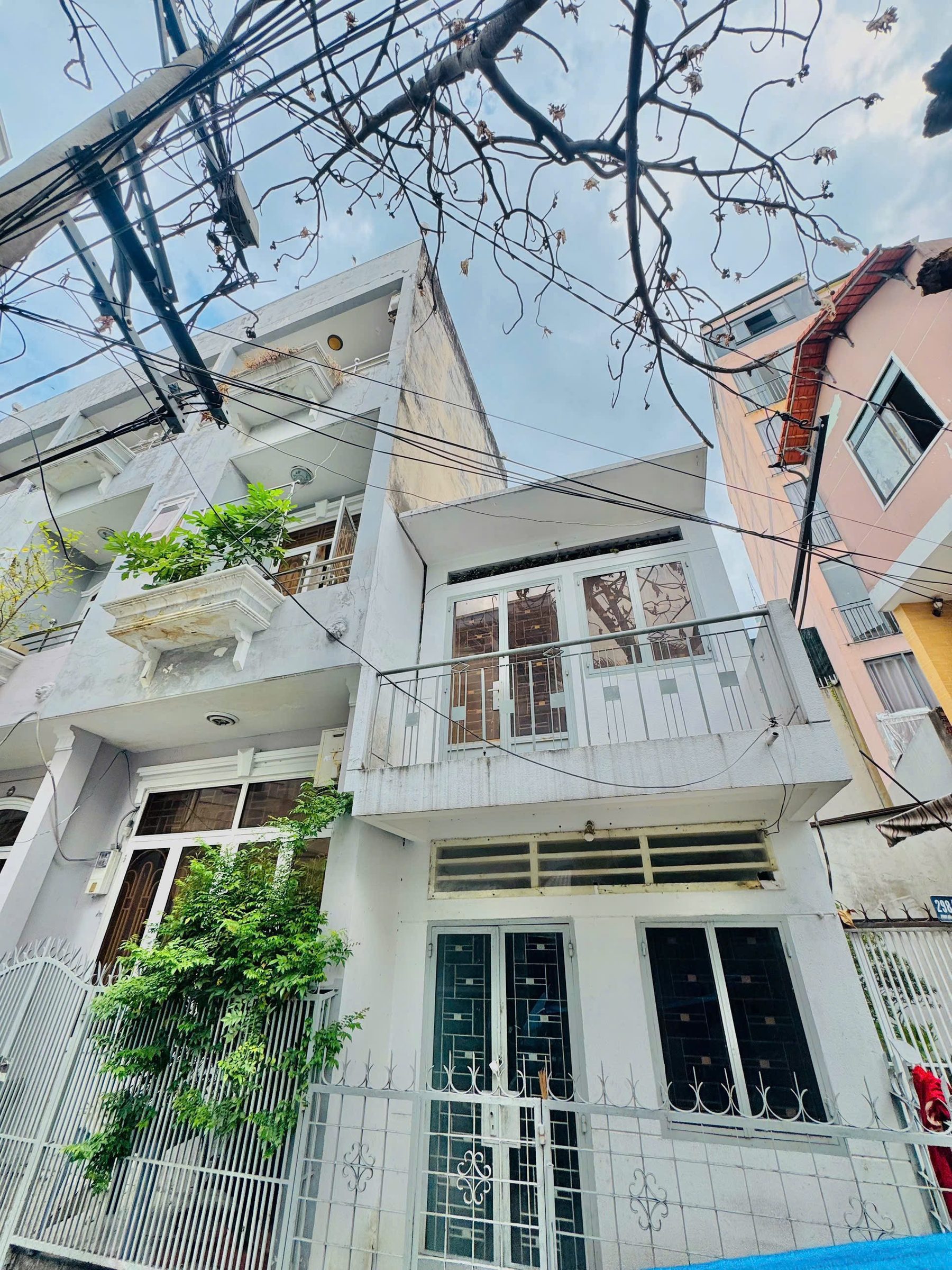 Bán Nhà riêng 23m² thổ cư 235m² giá 2.25 tỷ tại Phường Bình Thạnh TP. Hồ Chí Minh