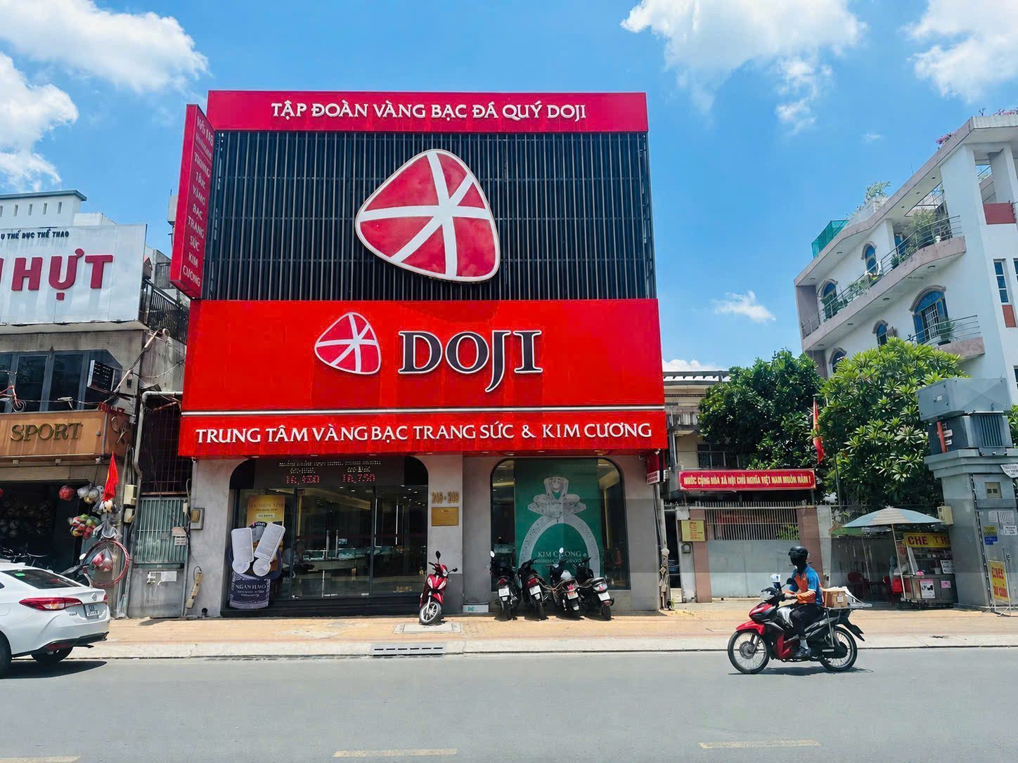 BÁN MẶT TIỀN ĐƯỜNG VÕ VĂN NGÂN quỹ đất lớn ngang 11m Thu Nhập 260tr/th, BÌNH THỌ – 617.8M2