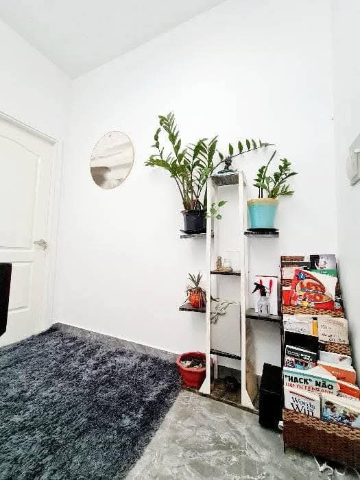 7TỶ990
CHỦ CẦN BÁN GẤP NHÀ MỚI Ở NGAY HẺM XE TẢI QUAY ĐẦU, TRONG NHÀ CÓ SÂN ĐỂ XE HƠI ĐƯỜNG HUỲNH TẤN PHÁT QUẬN 7, KẾT CẤU TRỆT + LỬNG + 2LẦU SÂN THƯỢNG BTCT VỚI CHI PHÍ XÂY DỰNG HƠN 2TỶ. XUNG QUANH TIỆN ÍCH KHÔNG THIẾU THỨ GÌ. 
Liên hệ 0902106911 ngay 