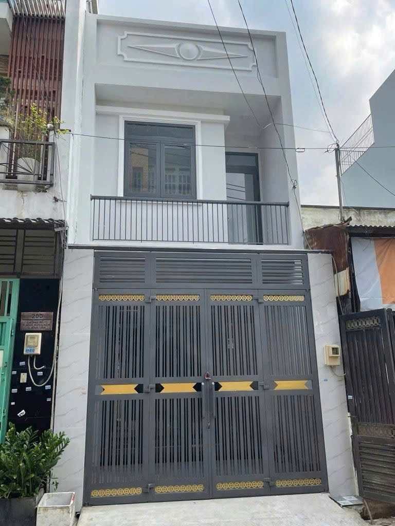 Chủ gấp bán giảm giá mới 6 xx tỷ đường số 11 diện tích 70m2 ngang 4 x 17 Bình Tân 











Chủ Gấp bán giảm giá mới còn 6 tỷ (Thương Lượng )Bán nhà 70m² full thổ cư ngang 4m x 16m giá 6 xx tỷ  Phường Bình Trị Đông