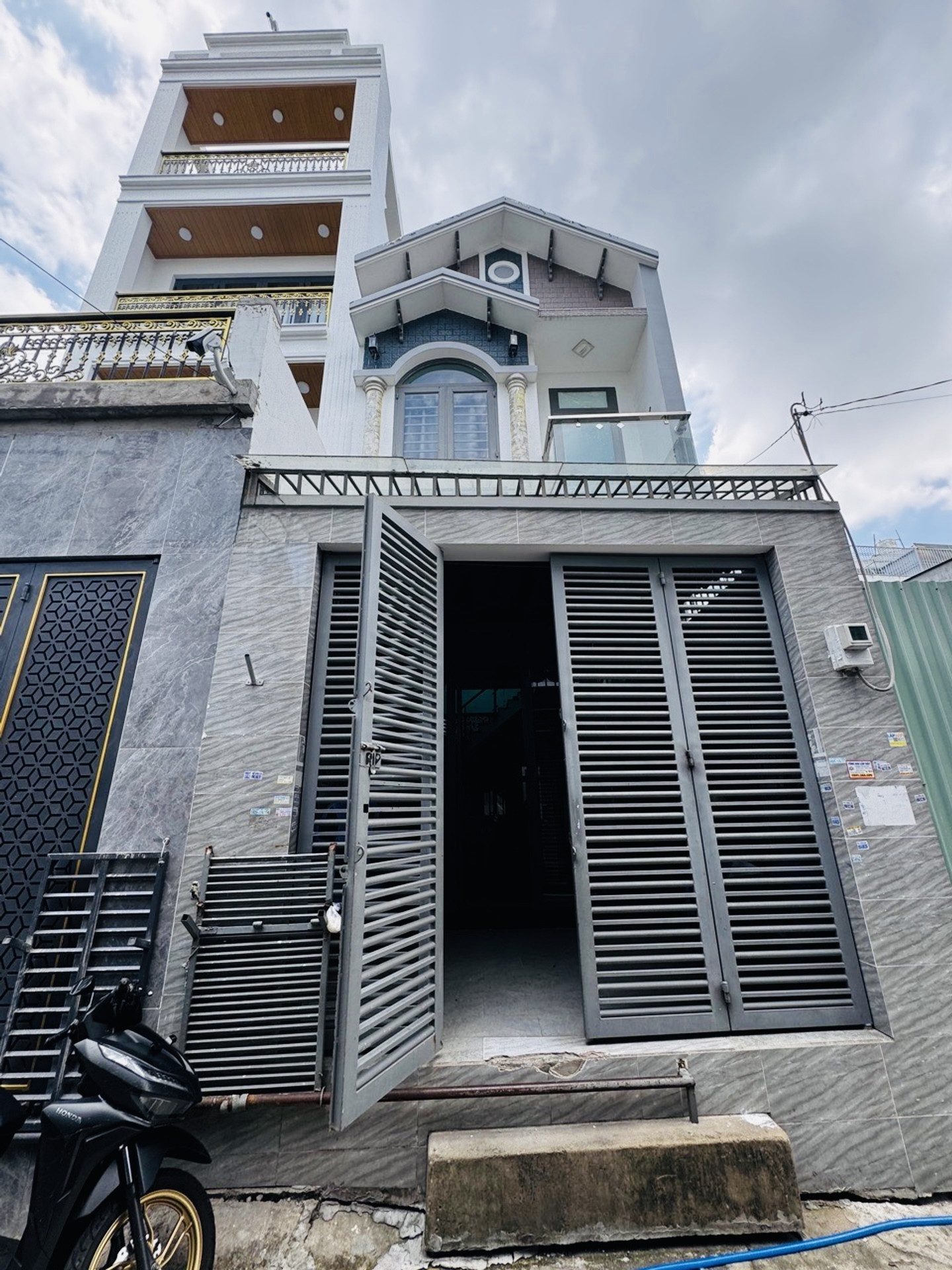 Bán Nhà riêng 60m² thổ cư 60m² giá 5.7 tỷ tại Phường Bình Trị Đông TP. Hồ Chí Minh