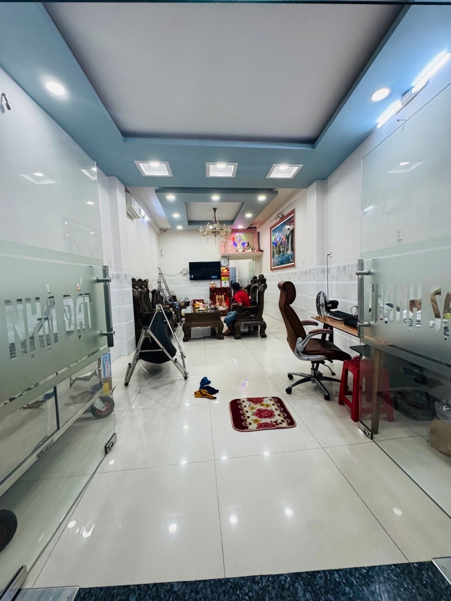 SIÊU PHẨM ĐẦU TƯ - NHÀ ĐẸP Ở NGAY - SÁT MẶT TIỀN TÂN HÒA ĐÔNG