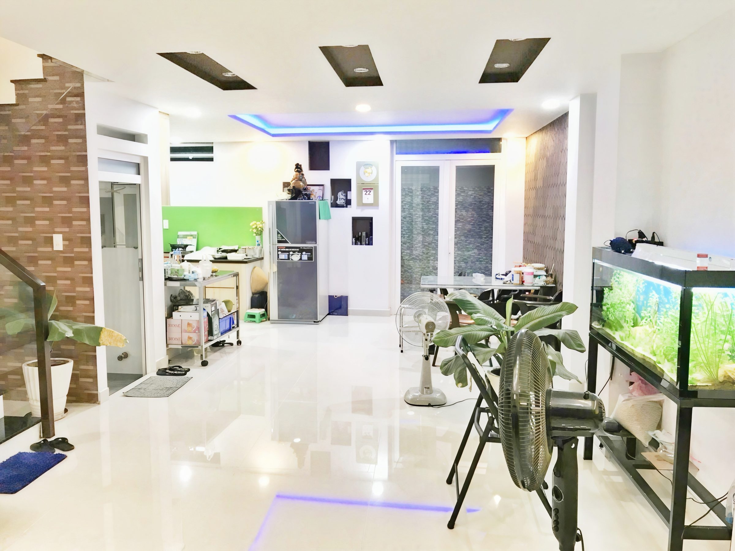 BÁN NHÀ BÌNH TRỊ ĐÔNG BÌNH TÂN 90M2 NGANG 6M 4 TẦNG 8.35 TỶ HẺM XE HƠI 12M