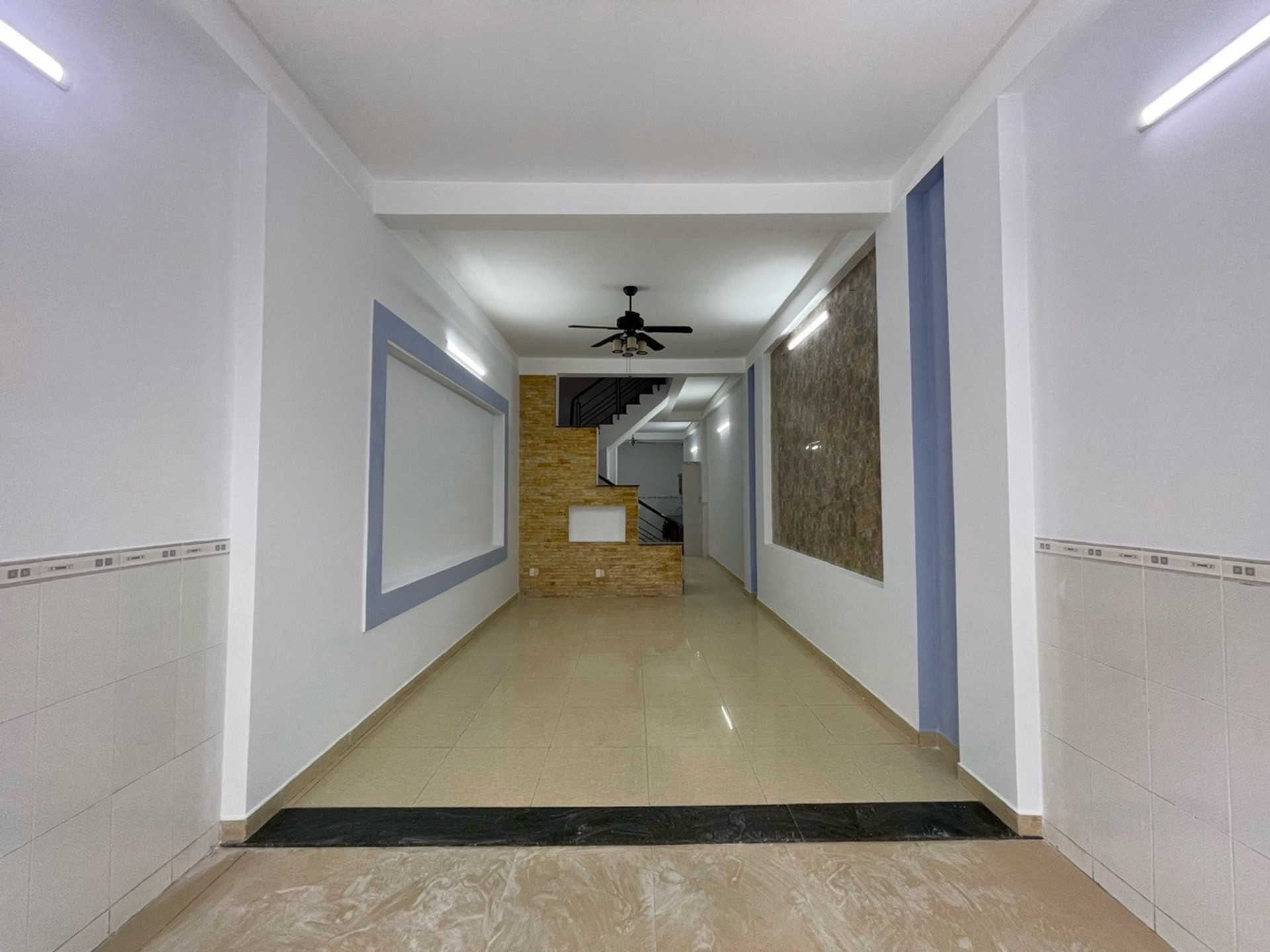 SIÊU PHẨM PHÂN LÔ LÊ VĂN QUỚI – GIÁP TÂN PHÚ – THÔNG SỐ VÀNG – XE HƠI VÀO NHÀ – Ở KẾT HỢP KINH DOANH ĐỈNH CAO