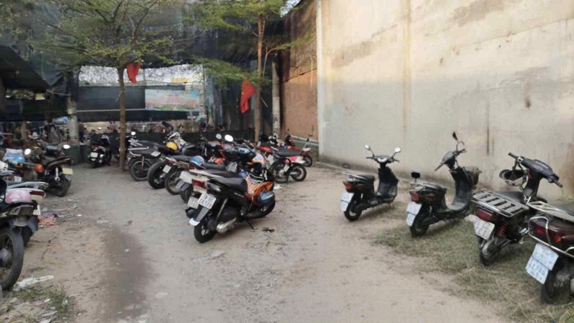 BÁN ĐẤT HƯƠNG LỘ 2 BÌNH TÂN 1370M2 68 TỶ FULL THỔ CƯ HẺM XE HƠI PHÙ HỢP PHÂN LÔ XÂY XƯỞNG