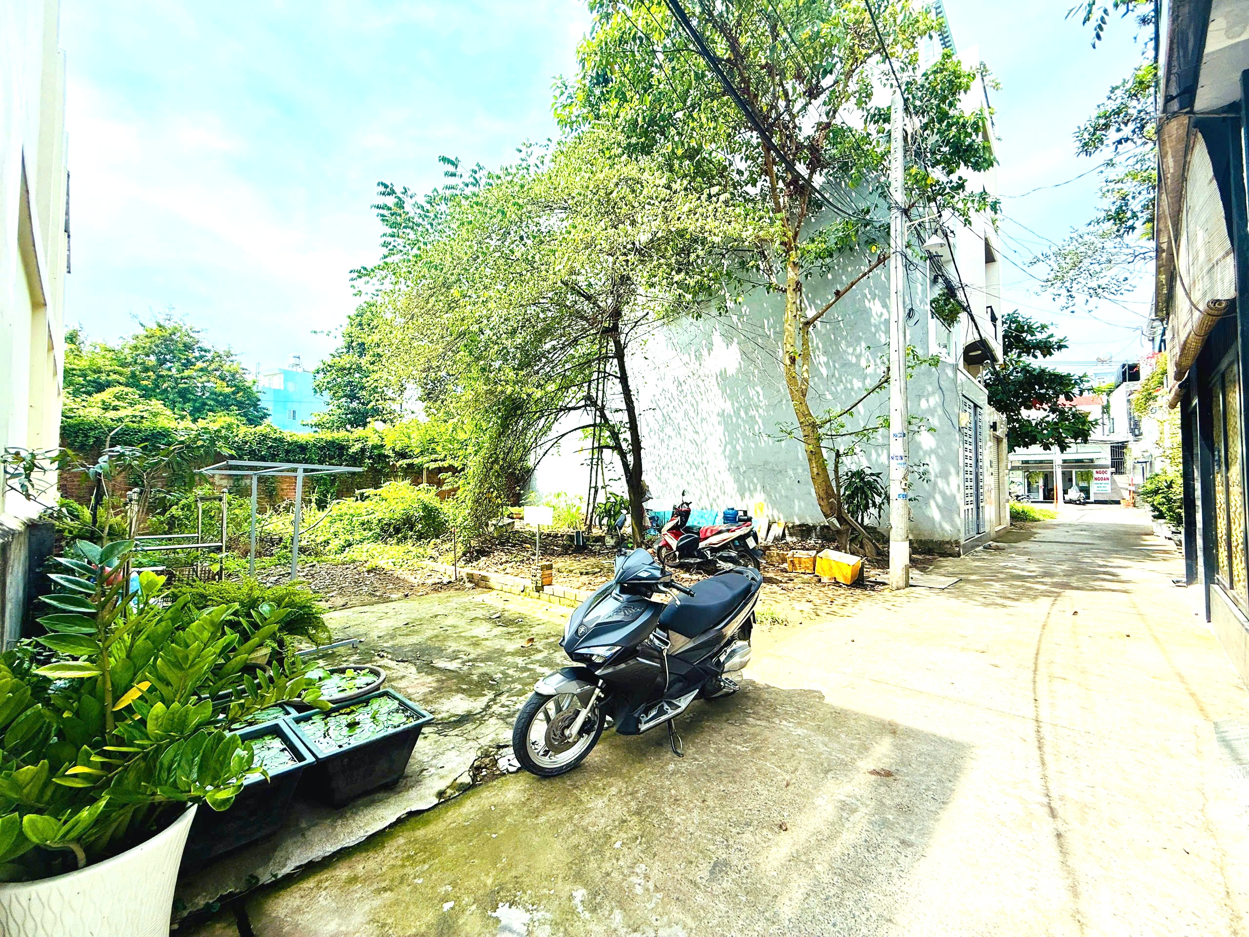 Bán đất 61m² ngang 4m giá 5.5 tỷ Phường Bình Trưng