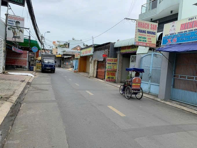 Bán gấp đất mặt tiền đường 42 (20m gồm LG) dt 101,2m² ngang 4,23m giá 10.5 tỷ Phường Bình Trưng Đông cũ