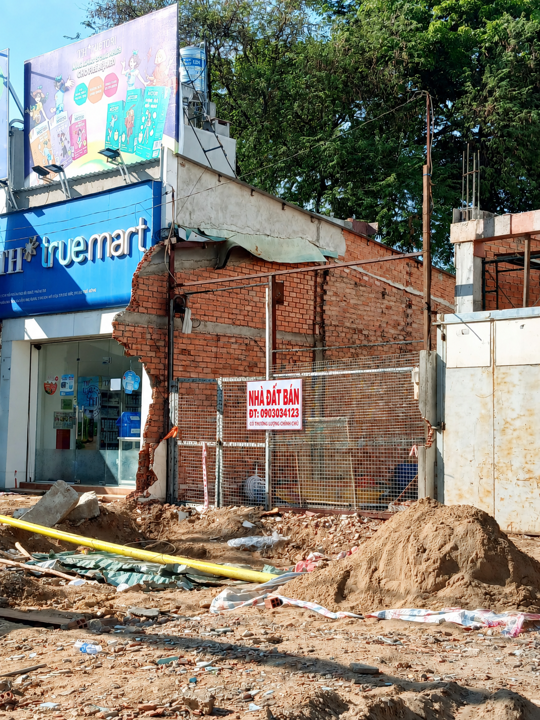 🔥 Bán Đất Mặt Tiền 360 Nguyễn Thị Định, P. Bình Trưng Tây, Quận 2 đối diện chợ Công Thành full thổ Tlcc
✅ Diện tích: 276,3m²
✅ Ngang: 5,24m – đất đẹp dễ khai thác
✅ Mặt tiền đường Nguyễn Thị Định lộ giới 30m, ngay chợ Công Thành – khu kinh doanh cực kỳ
