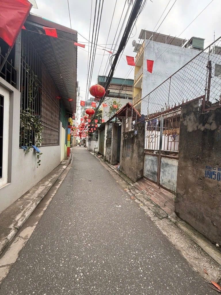 Bán đất tư đình 70M lô góc ô tô thông long biên