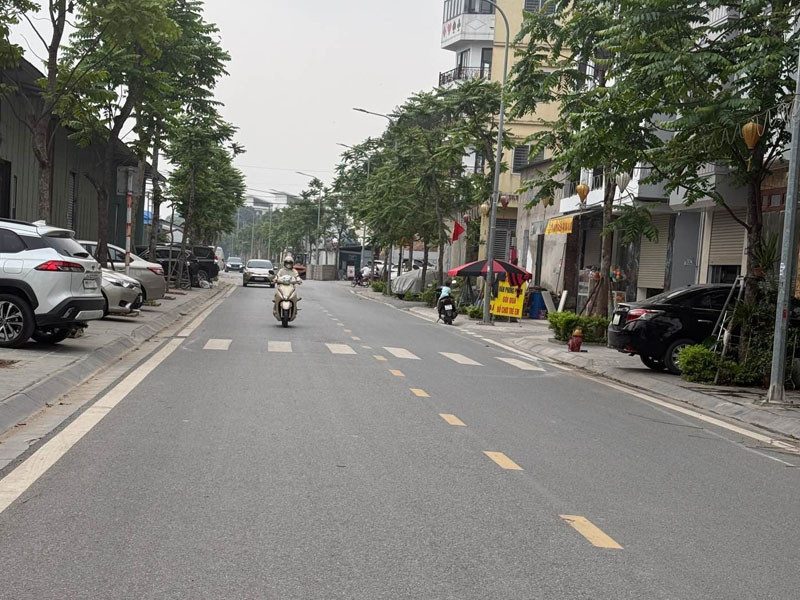 Bán 35,3m2 nhà C4 mặt phố Lê Đại - 2 Mặt đường trước sau - Kinh doanh sầm uất - Nằm giữa 2 KĐT Khai Sơn