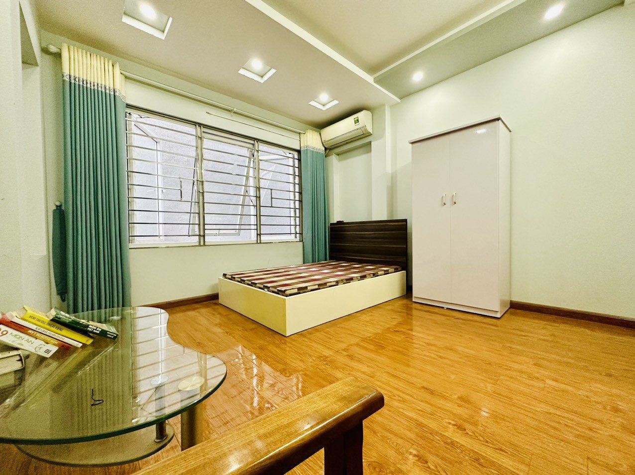 Cho thuê phòng trọ giá rẻ 3,2 tr 48 ngõ 50 võng thị tây hồ
