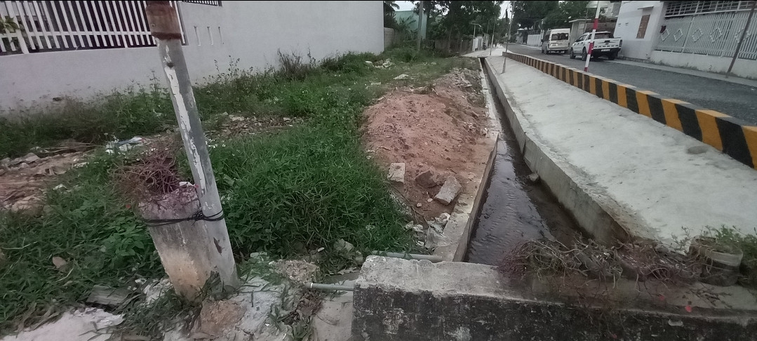 Đất thổ cư, 2 mặt tiền đường nhựa