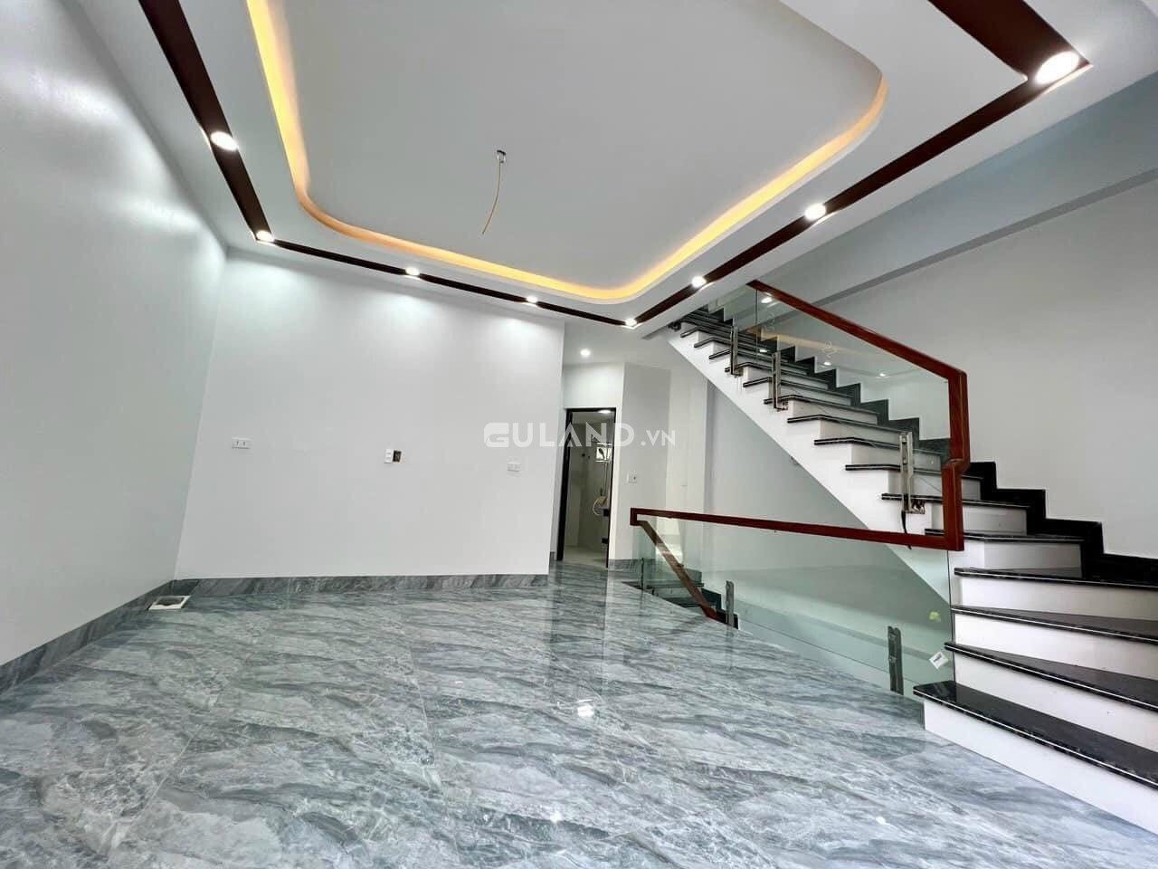 BÁN NHÀ 3 TẦNG ĐẦU CỔNG LIDECO,CAO THẮNG,HẠ LONG