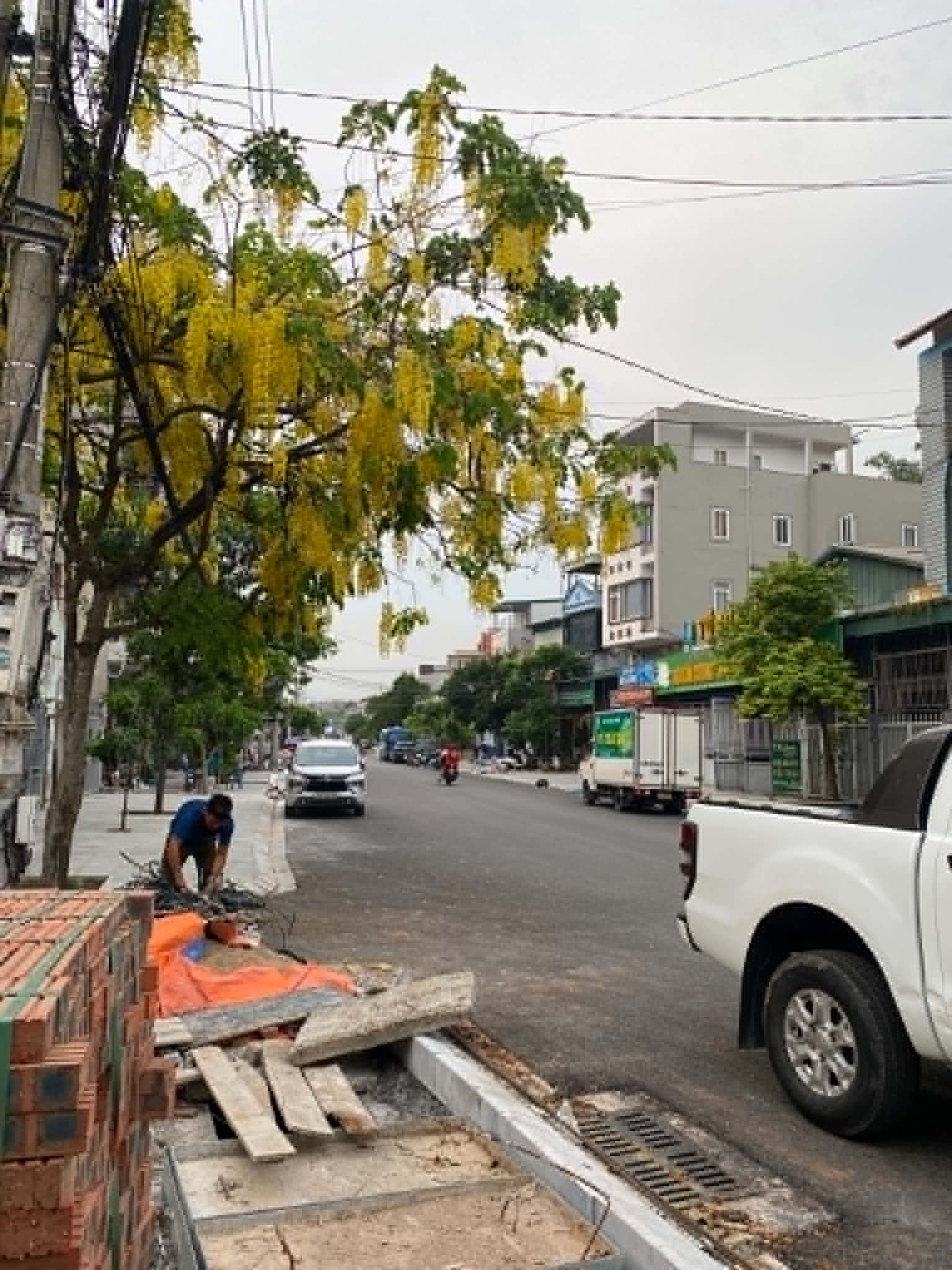 Bán Đất Sát Mặt Đường Bãi Muối,Cao Thắng,Hạ Long