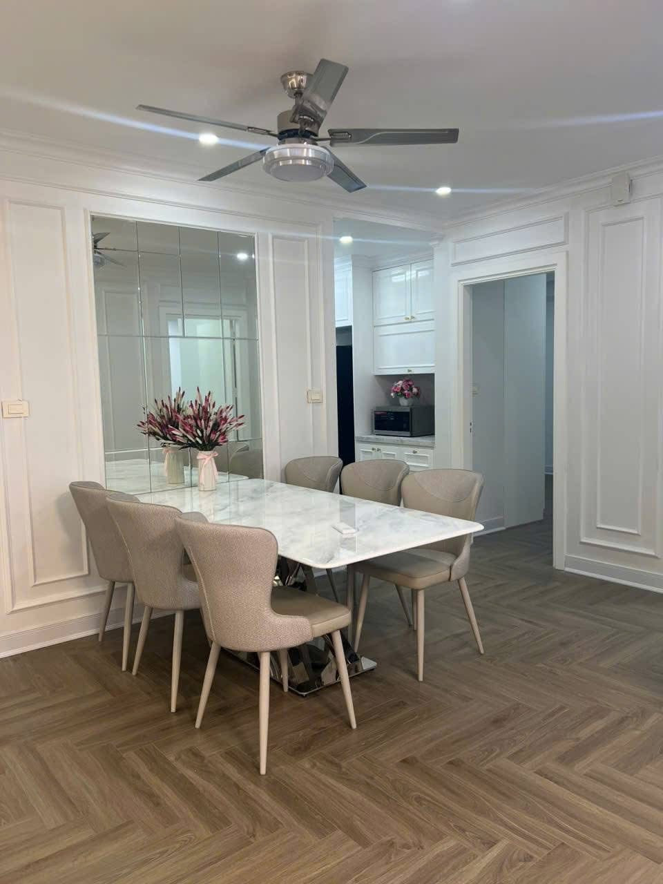 🏙️ Bán Căn Hộ R2 Goldmark City – 136 Hồ Tùng Mậu – 93.5m² – 3PN – Full Nội Thất Đẹp – Tầng 18 – Sổ Đỏ Chính Chủ – Giá 8.6 Tỷ