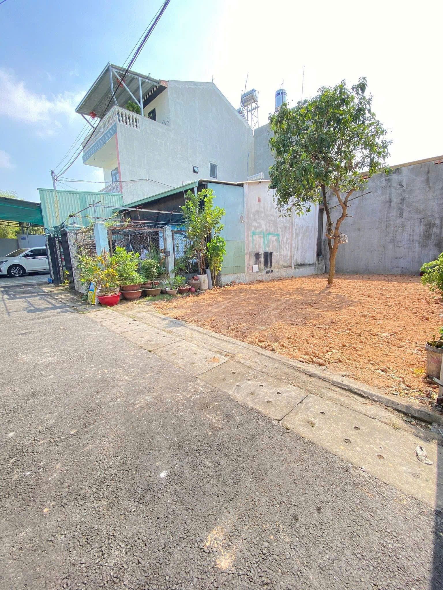 Bán đất 106m² có sẵn 60m² thổ cư ngang 7m giá 1.8 tỷ tại Phường Chánh Hiệp