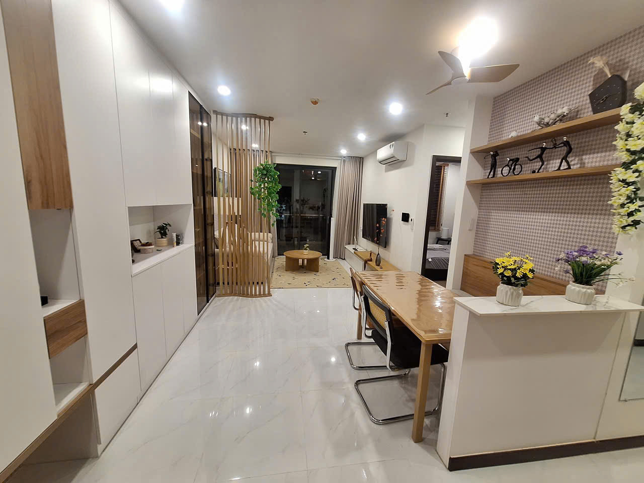 Cho thuê căn hộ C-Skyview Chánh Nghĩa, Thủ Dầu Một - 1PN Full NT, giá 9tr