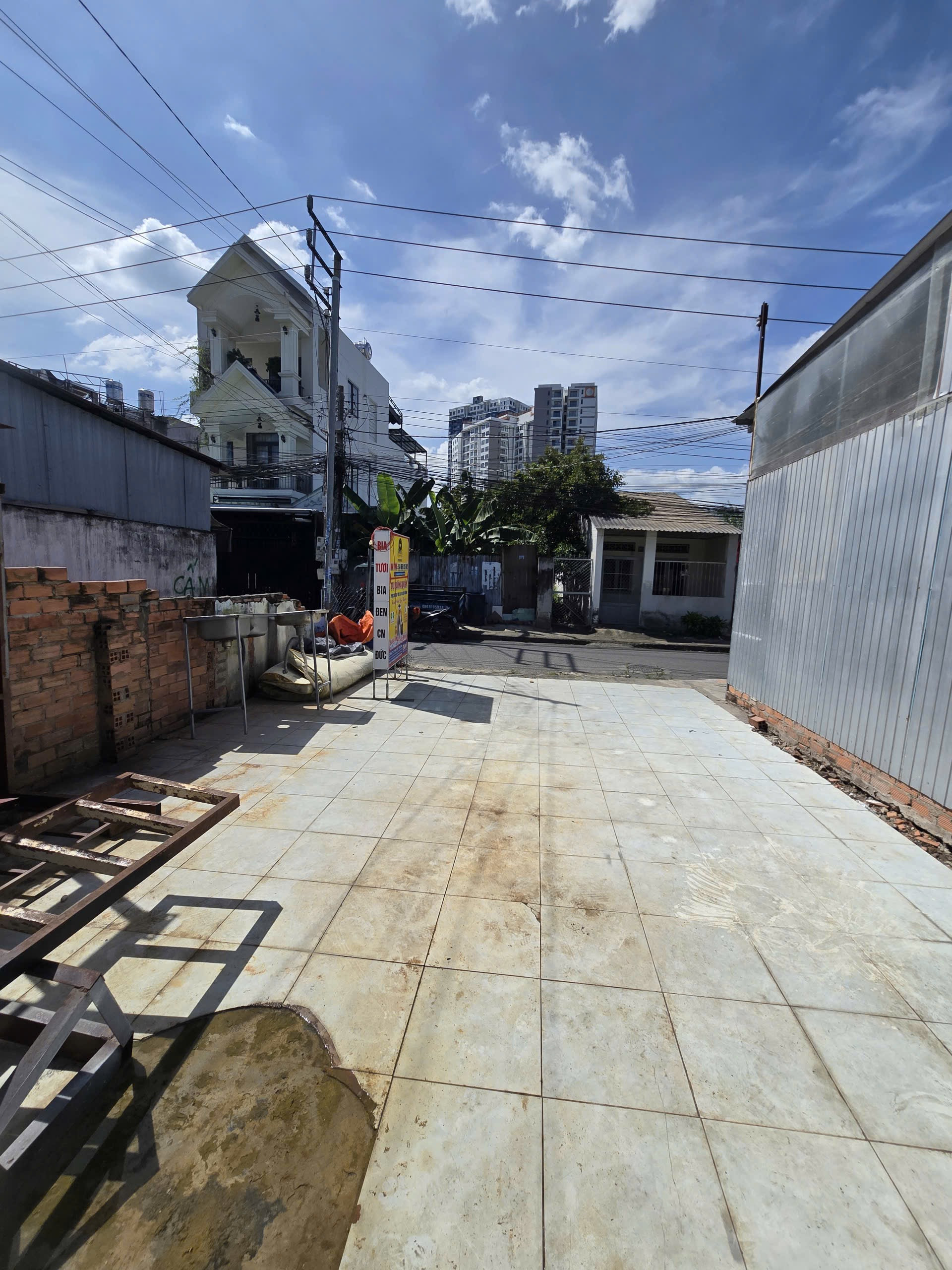 Bán Lô Đất Ngay Trung Tâm Thủ Dầu Một- Gần sân Banh Gò Đậu