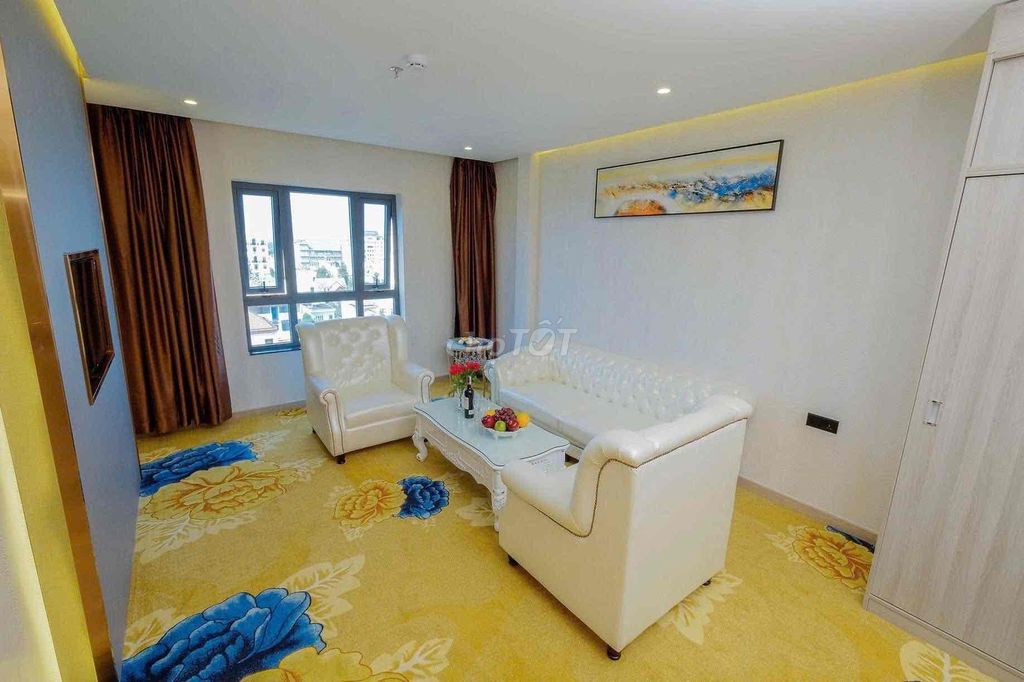 Bán Khách Sạn 10 tầng 66 phòng Chánh Nghĩa trung tâm Thủ Dầu Một