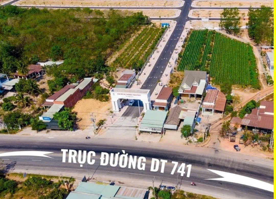 Bán đất 78m² ngang 6m giá 570 triệu Phường Chánh Phú Hòa