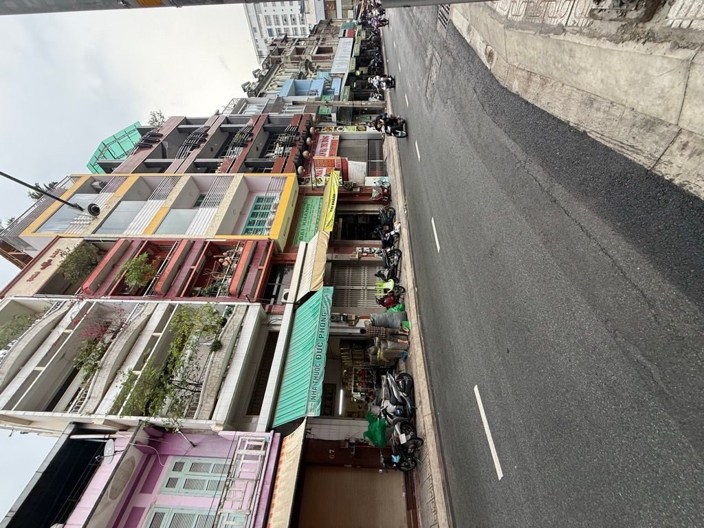 Bán nhà gấp 2 Tầng MT Lương Nhữ Học Q5