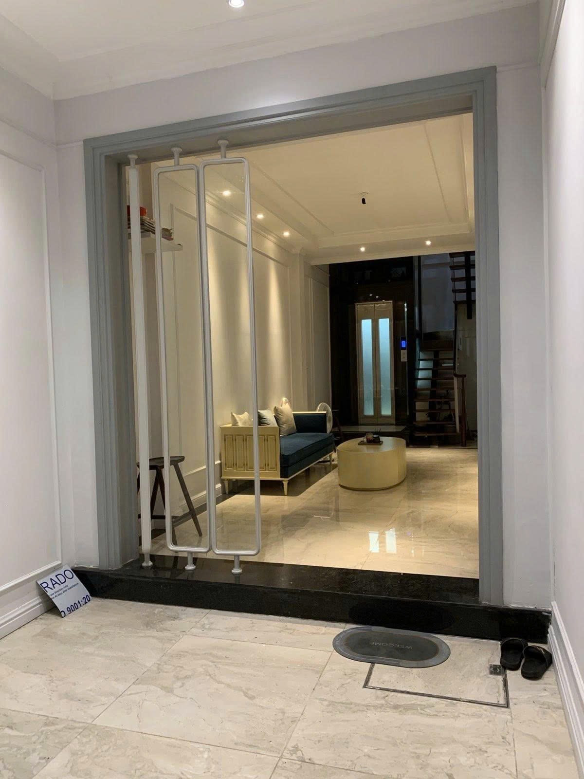 Cho Thuê Nhà Ngõ 1A Đặng Thái Thân - Cửa Nam - Hoàn Kiếm 40M² 6 Tầng 5 Ngủ kk- Thang Máy - Full Nội Thất - Ở, Kinh Doanh Homestay - Giá Thuê 38tr