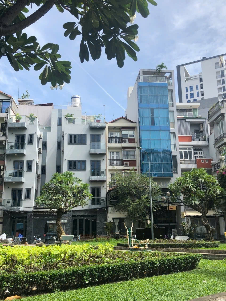 BDS HVL 40 TỶ - CHDV NGUYỄN THỊ MINH KHAI Q1