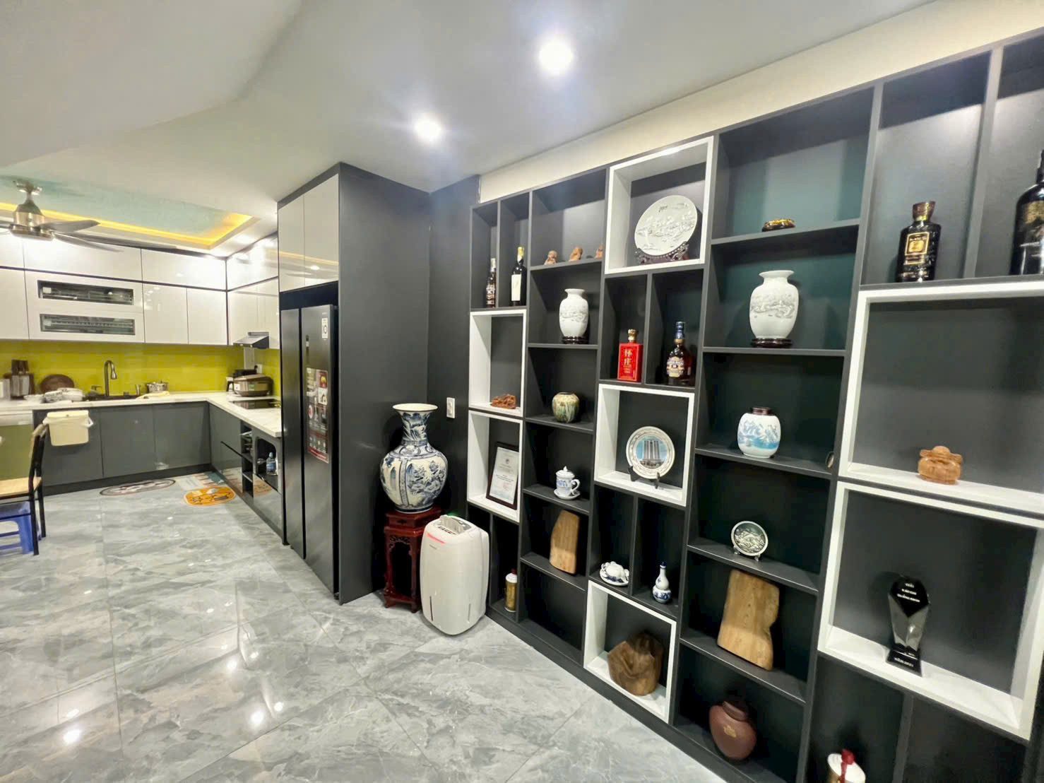 Bán nhà ở Trung Lực, ngõ oto tránh nhau, gara oto cạnh nhà