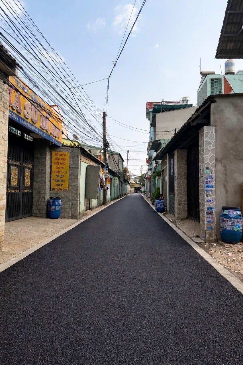 Bán đất 88,7m² có sẵn 79.2m² thổ cư ngang 5m giá 3.75 tỷ tại Phường Dĩ An