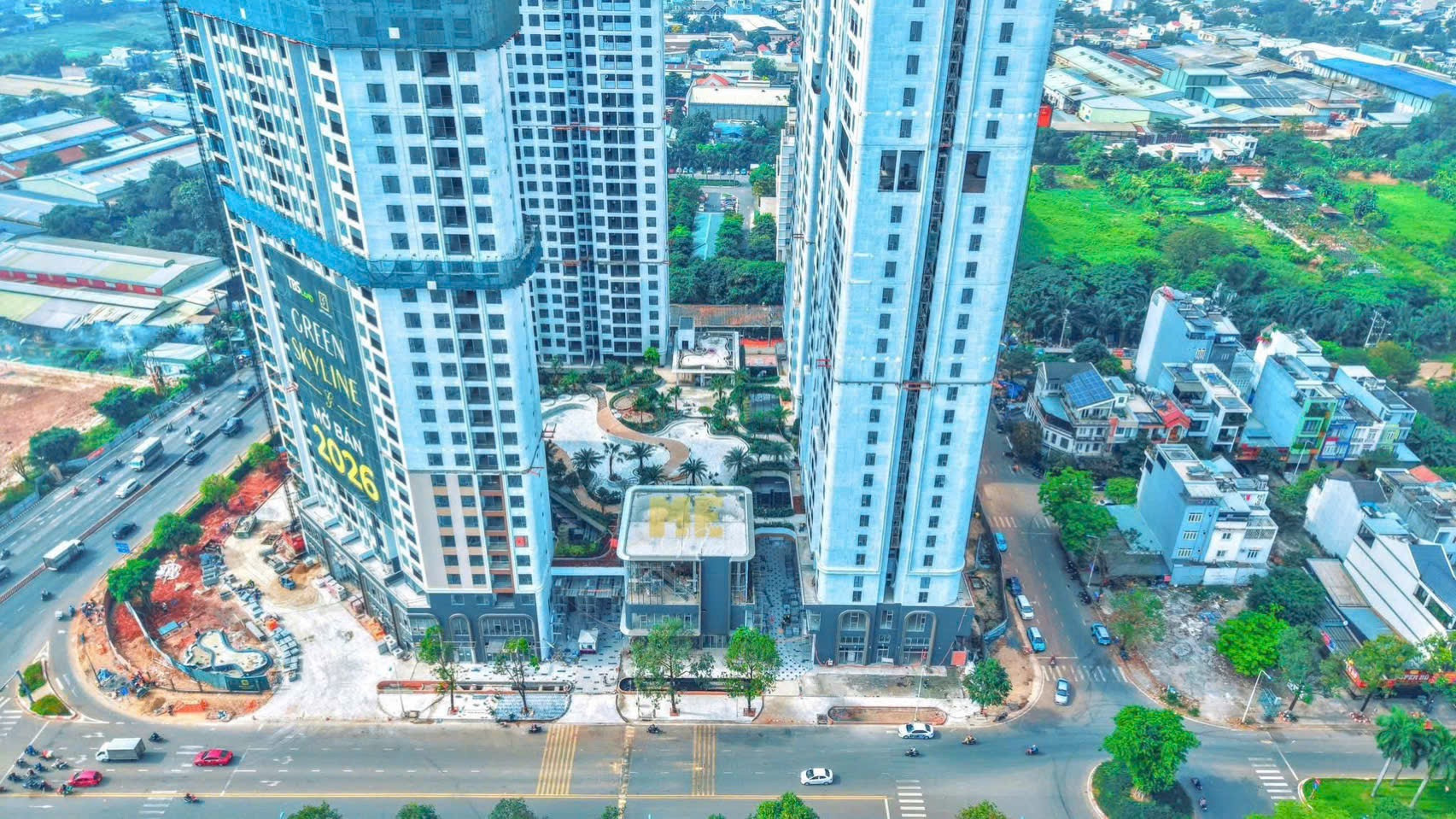 MỞ BÁN CĂN HỘ MẶT TIỀN QL1K. Đối diện siêu thị Go. GREEN SKYLINE TBS DĨ AN