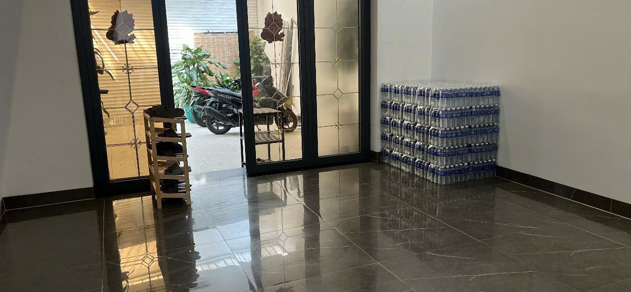 BÁN NHÀ 2 MẶT TIỀN – TRUNG TÂM DĨ AN – DÒNG TIỀN 50–80 TRIỆU/THÁNG