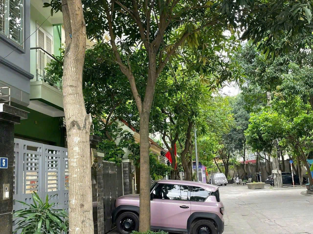 Cho thuê nhà ngõ 234 HOÀNG QUỐC VIỆT. 30 triệu/tháng. Cho thuê: Hộ gia đình, Công ty, Văn phòng