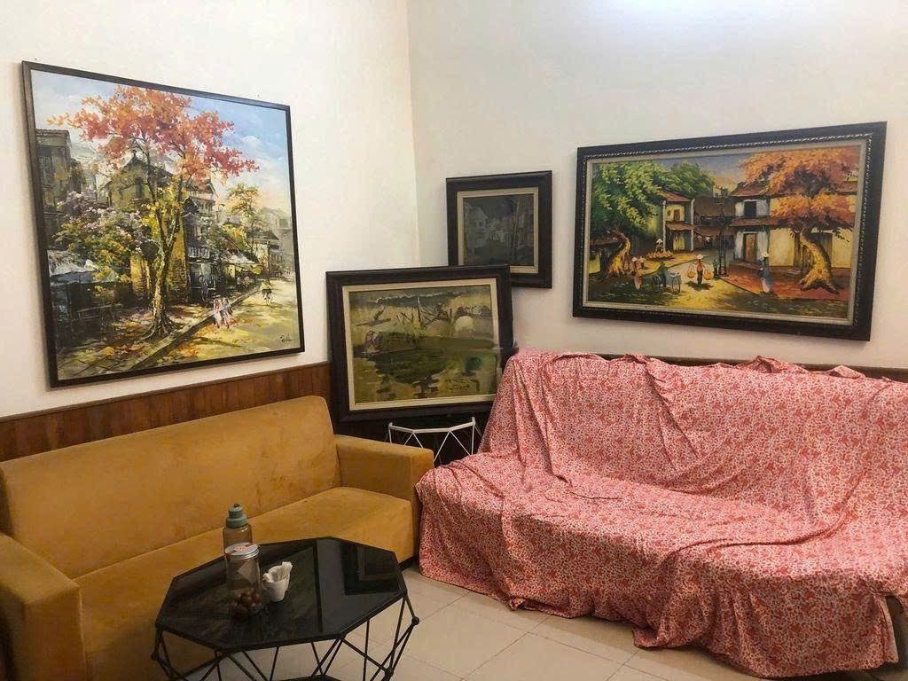 Cho Thuê Nhà Tôn Thất Thiệp - Điện Biên 30M² 5 Tầng 4 Ngủ - Nội Thất CB - Giá Thuê 18tr