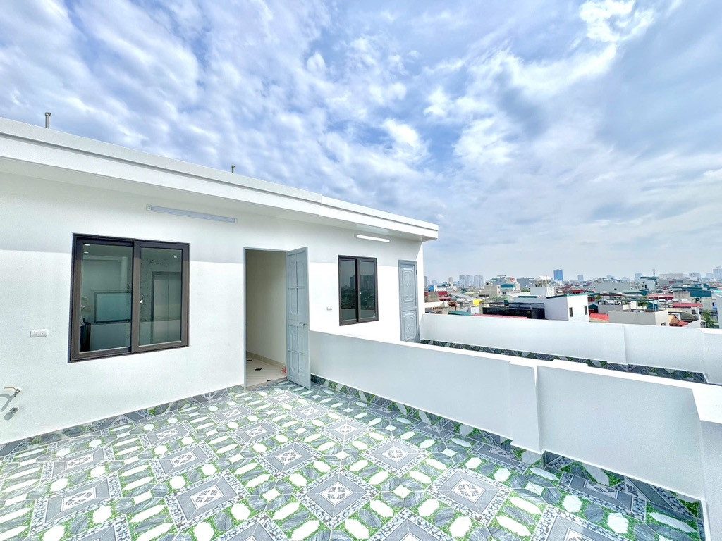 Bán nhà Định Công Thượng – Giá 14.6 tỷ – DT 51m² x 7 tầng – MT 4m – lô góc, ô tô vào nhà, thang máy
