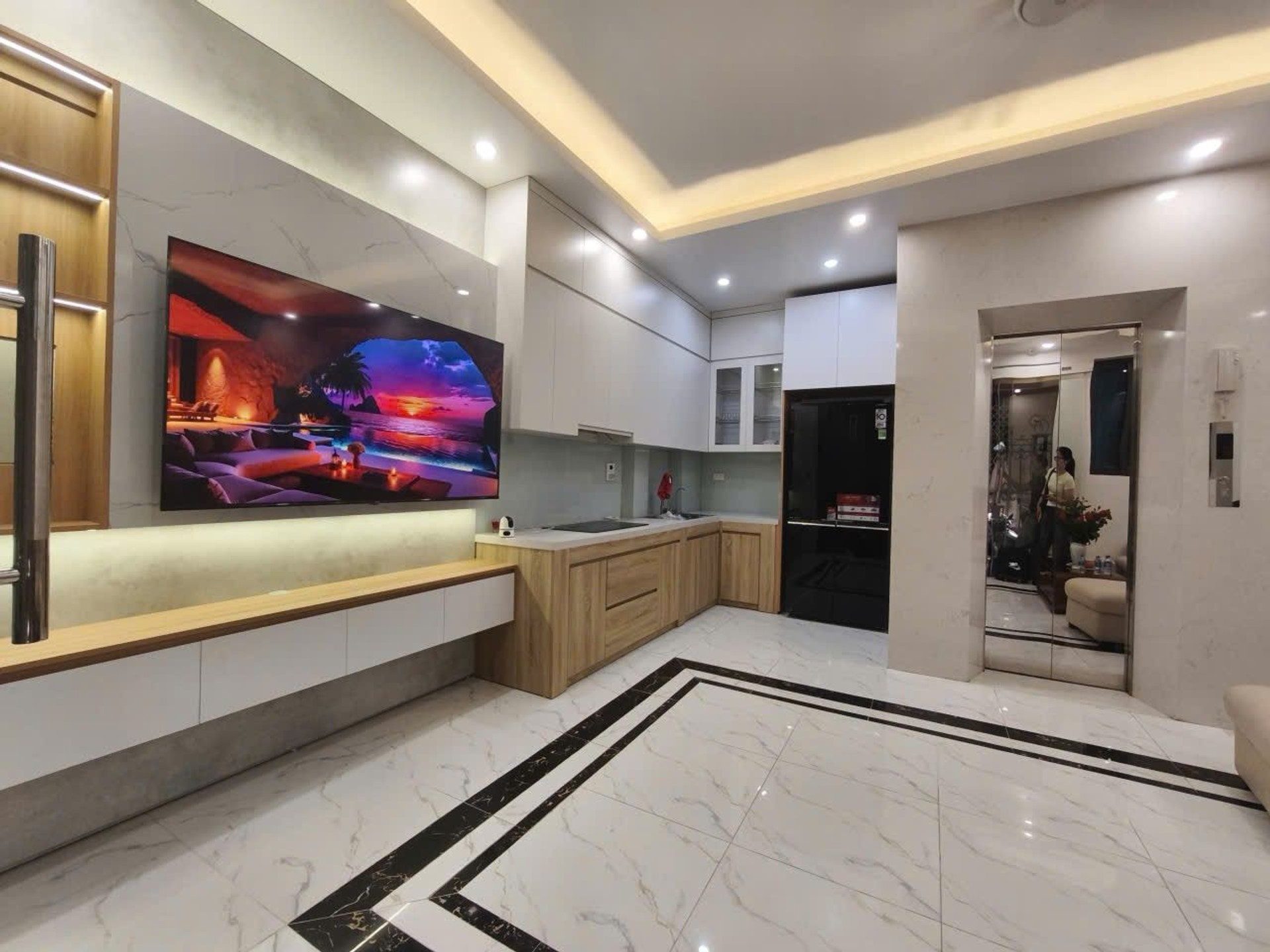 Bán THANG MÁY – NHÀ MỚI 6 TẦNG – 9.5 TỶ - PHÂN LÔ ĐẠI KIM – GẦN HỒ LINH ĐÀM 🔥