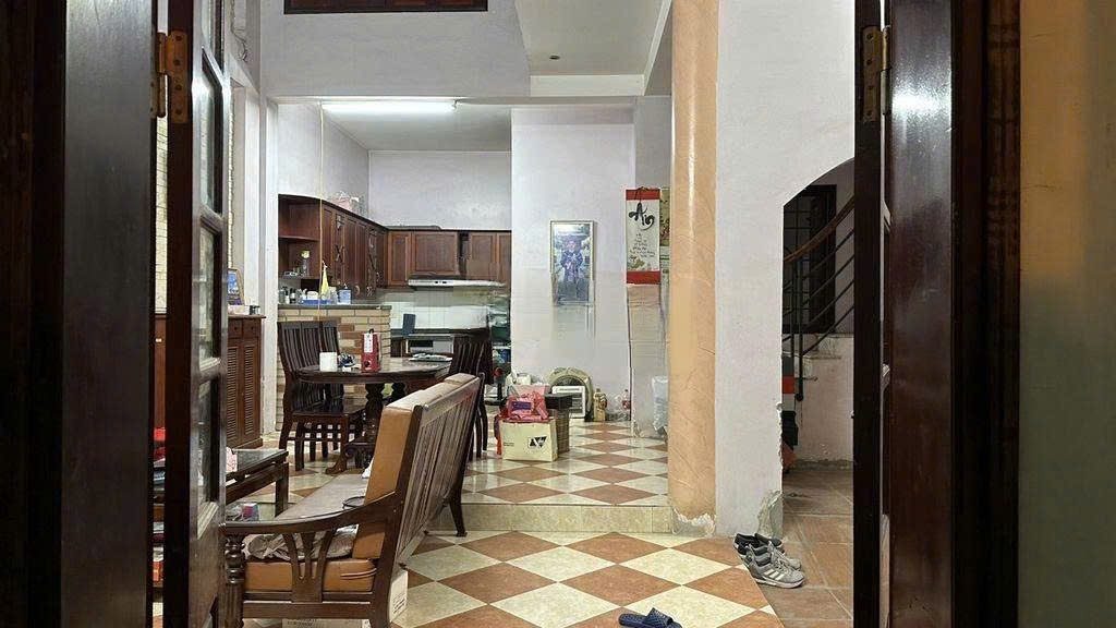 Cho Thuê Nhà Ngõ 46 Định Công Thượng - Hoàng Mai 80M² 4 Tầng 4 Ngủ - Nội Thất CB - Gara Ô Tô - Giá Thuê 15tr