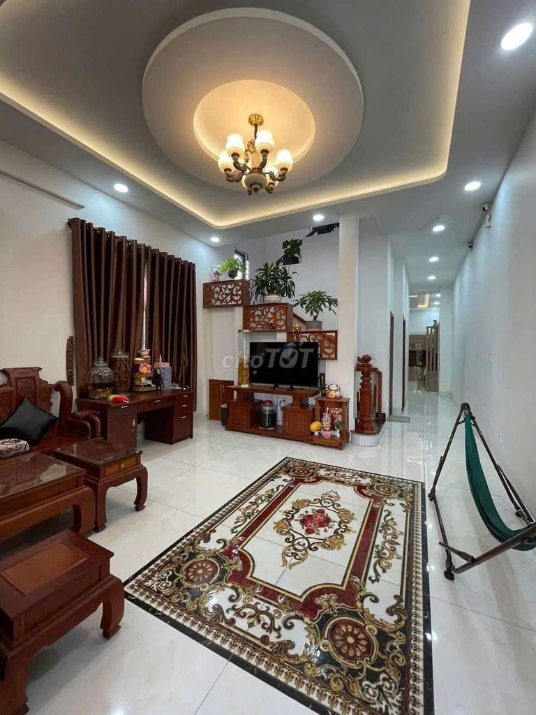 Nhà biệt thự Định Hòa 7 phòng ngủ
