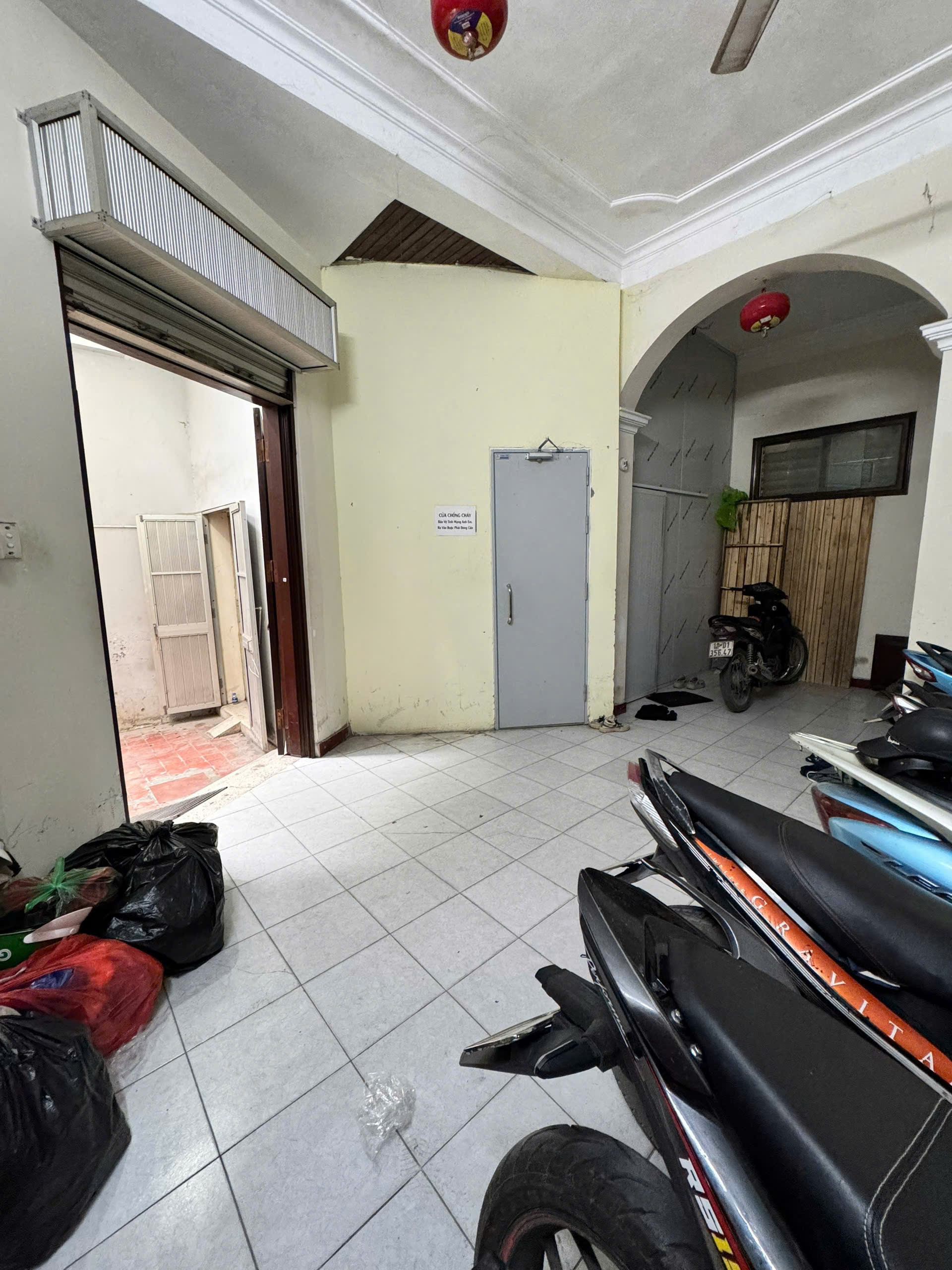 Cho Thuê Nhà Trần Quang Diệu 60M² 4 Tầng 7 Ngủ - 2 Thoáng - Phân Lô - Ô Tô Đỗ Cửa - Giá Thuê 25tr